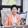 백인숙 여수시의회 의장, 불법 계엄 맞선 1년… “빛의 혁명으로 민주주의 지켰다”